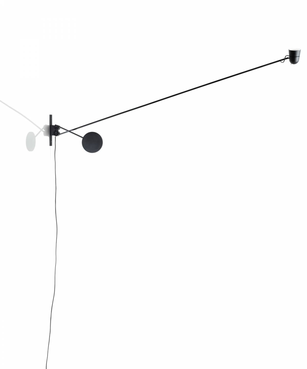 5 Counterbalance wall lamp Luceplan